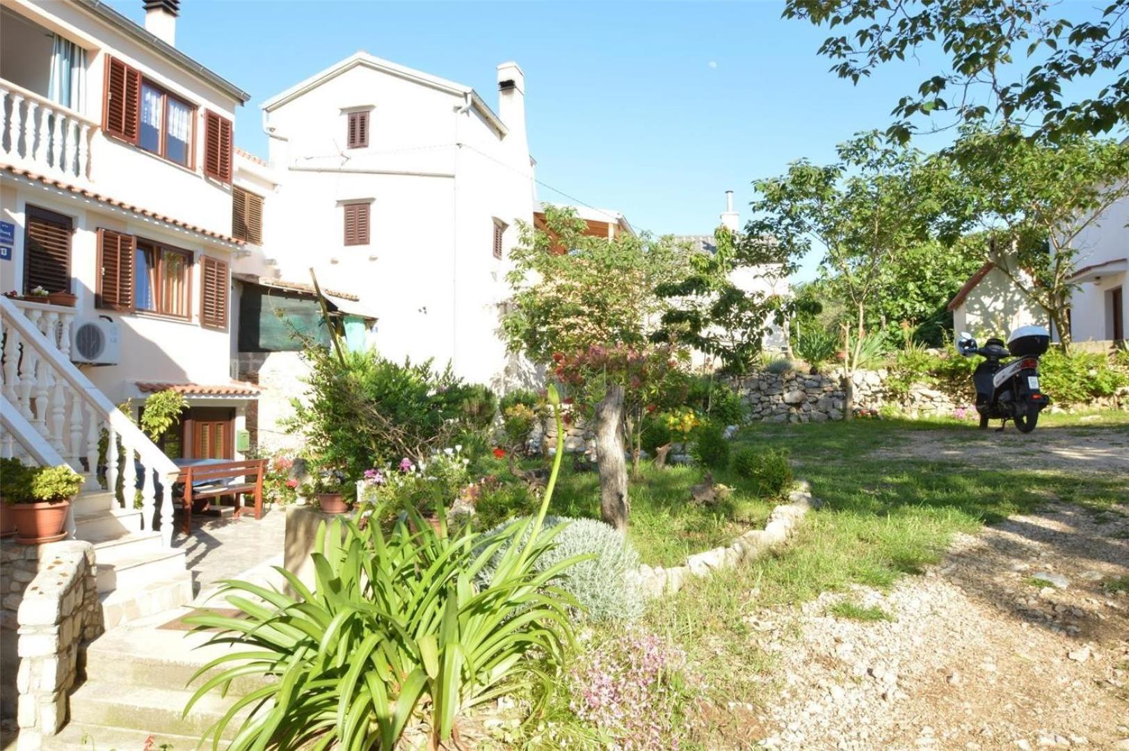 Apartment Jasmina มาลีโลชินจ์ ภายนอก รูปภาพ